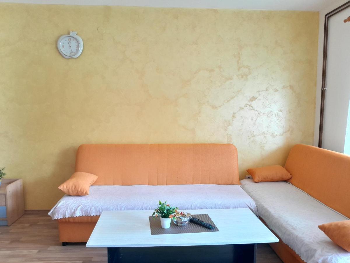 Apartman Lala Фоча Екстериор снимка